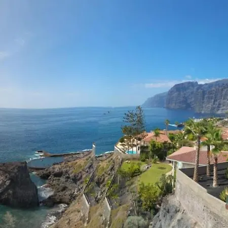 Great With Stunning Views *